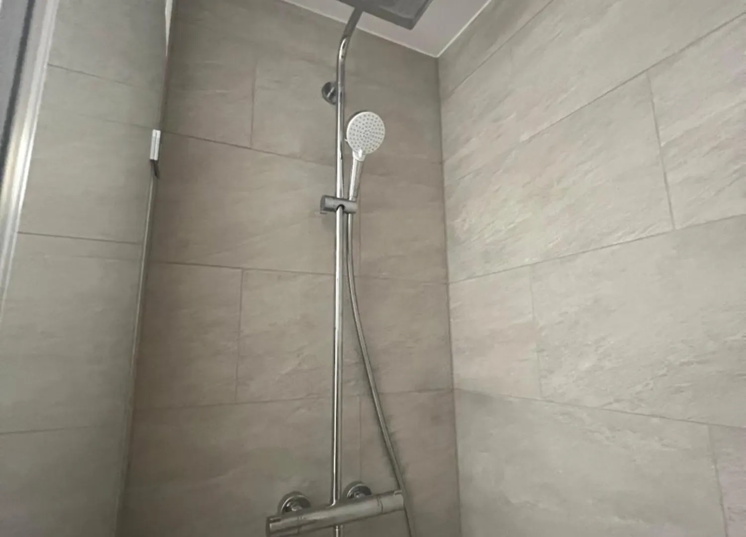 Modern Luxury Apartment Near Airport & Zurich City Kloten