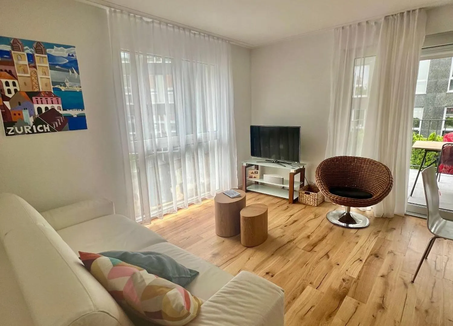 Modern Luxury Apartment Near Airport & Zurich City Kloten